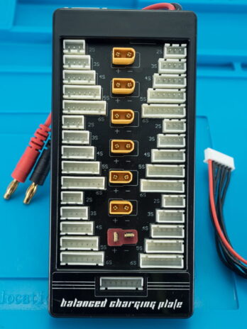 4mm Banana connector- Amass XT30U Plug Parallel Charging Board